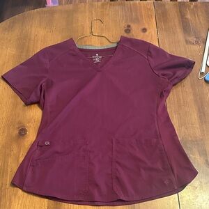 Med Couture Women's Short Sleeve V-Neck Top - Rich Burgundy